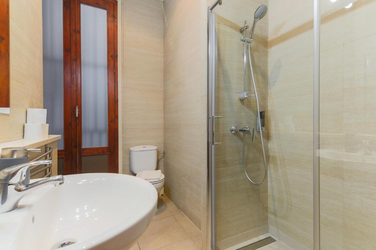 Great Spacious Apartment In The Gothic Quarter Βαρκελώνη Εξωτερικό φωτογραφία