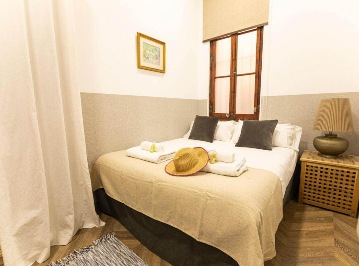 Great Spacious Apartment In The Gothic Quarter Βαρκελώνη Εξωτερικό φωτογραφία